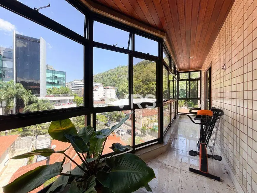 Foto 9 de Apartamento com 3 quartos à venda e para alugar, 144m2 em Várzea, Teresopolis - RJ