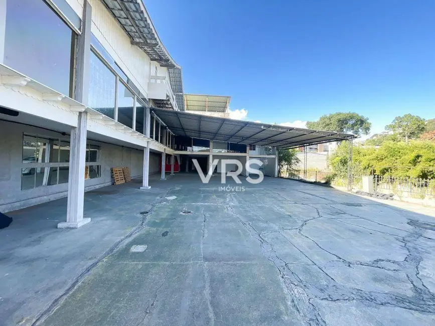 Loja para alugar, 1000m2 em Várzea, Teresopolis - RJ - imagem 5 Foto 5 de Loja para alugar, 1000m2 em Várzea, Teresopolis - RJ