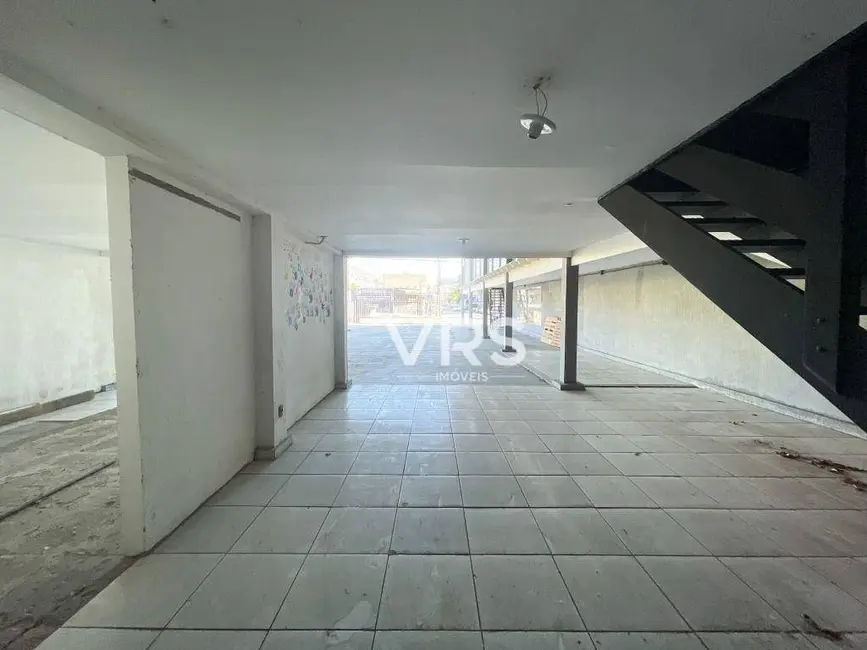 Loja para alugar, 1000m2 em Várzea, Teresopolis - RJ - imagem 7 Foto 7 de Loja para alugar, 1000m2 em Várzea, Teresopolis - RJ