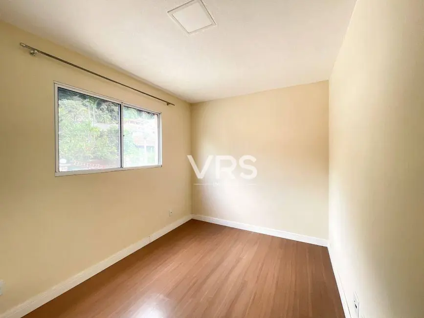 Foto 8 de Apartamento com 2 quartos à venda, 50m2 em Pimenteiras, Teresopolis - RJ
