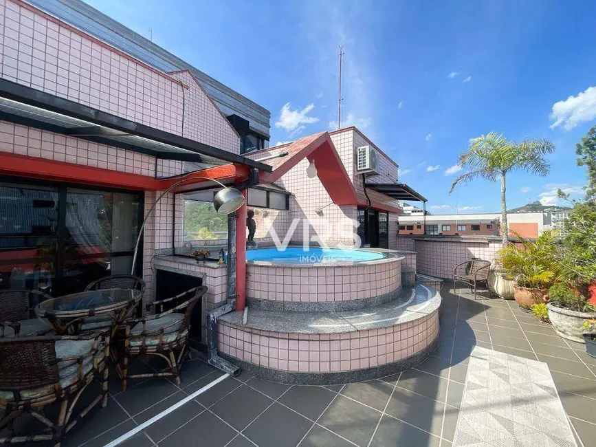 Foto 7 de Cobertura com 5 quartos à venda, 285m2 em Várzea, Teresopolis - RJ