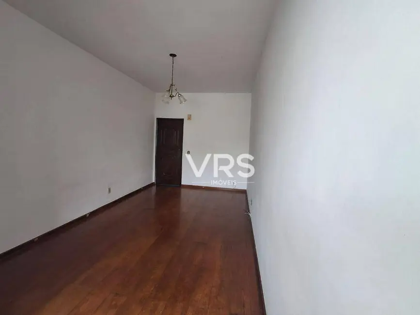 Foto 2 de Apartamento com 2 quartos à venda, 60m2 em Várzea, Teresopolis - RJ