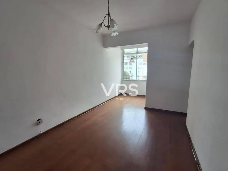 Foto 1 de Apartamento com 2 quartos à venda, 60m2 em Várzea, Teresopolis - RJ