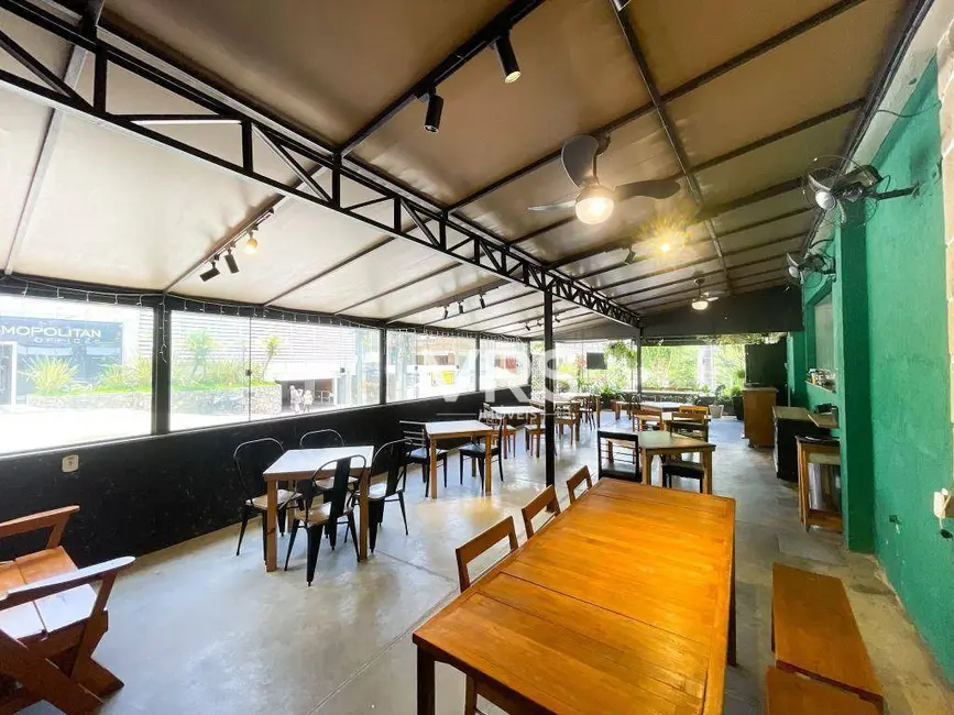 Foto 2 de Loja à venda, 100m2 em Várzea, Teresopolis - RJ