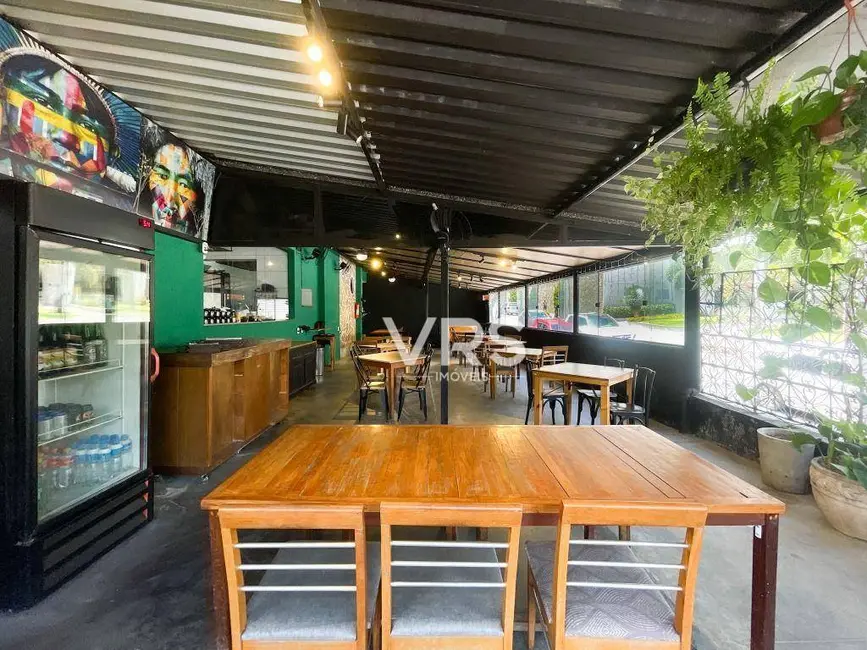 Foto 4 de Loja à venda, 100m2 em Várzea, Teresopolis - RJ