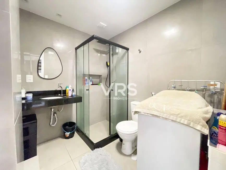 Foto 7 de Apartamento com 1 quarto à venda, 36m2 em Várzea, Teresopolis - RJ