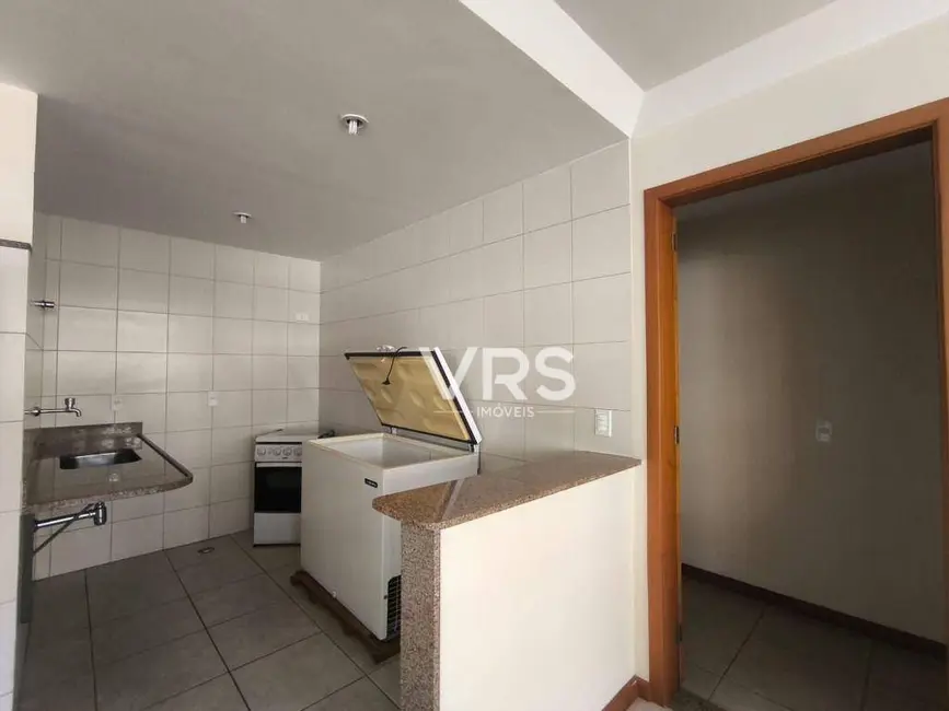 Foto 3 de Apartamento com 2 quartos à venda, 90m2 em Várzea, Teresopolis - RJ