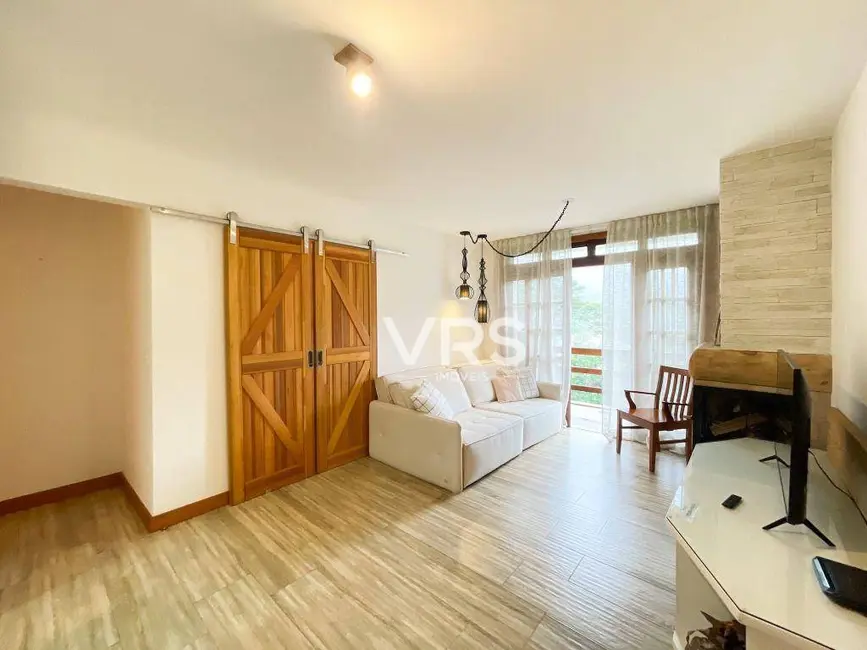 Foto 1 de Apartamento com 2 quartos à venda, 65m2 em Albuquerque, Teresopolis - RJ