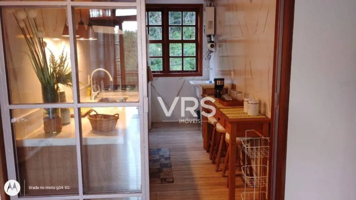 Apartamento com 2 quartos à venda, 65m2 em Albuquerque, Teresopolis - RJ - imagem 8 Foto 8 de Apartamento com 2 quartos à venda, 65m2 em Albuquerque, Teresopolis - RJ