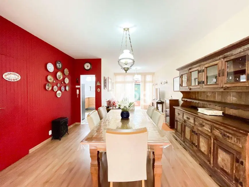 Casa de Condomínio com 3 quartos à venda, 130m2 em Alto, Teresopolis - RJ - imagem 7 Foto 7 de Casa de Condomínio com 3 quartos à venda, 130m2 em Alto, Teresopolis - RJ