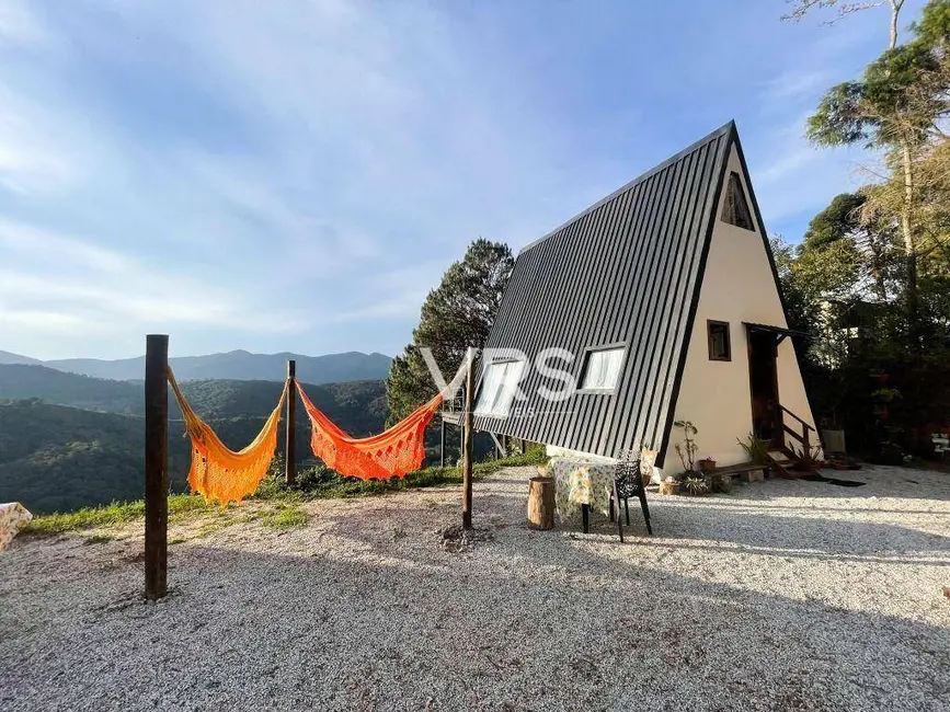 Foto 1 de Casa de Condomínio com 3 quartos à venda, 4000m2 em Pessegueiros, Teresopolis - RJ