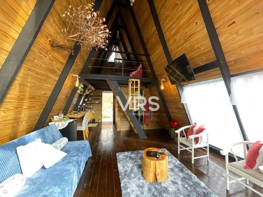 Foto 9 de Casa de Condomínio com 3 quartos à venda, 4000m2 em Pessegueiros, Teresopolis - RJ
