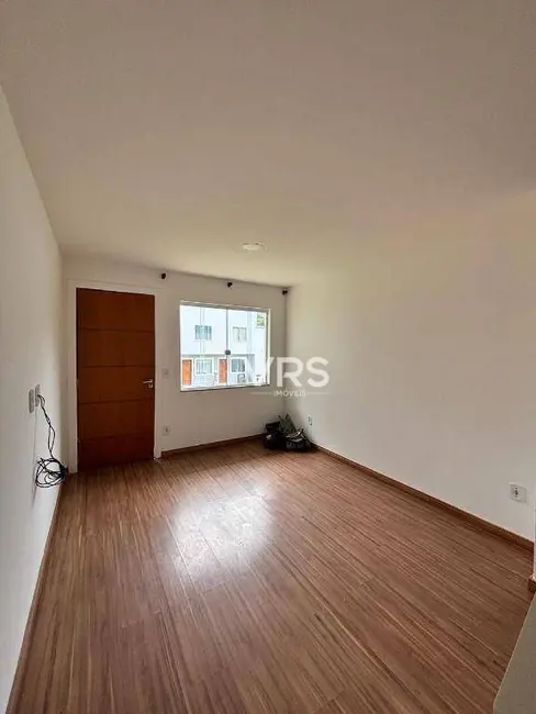 Foto 3 de Casa de Condomínio com 2 quartos à venda, 58m2 em Jardim Salaco, Teresopolis - RJ