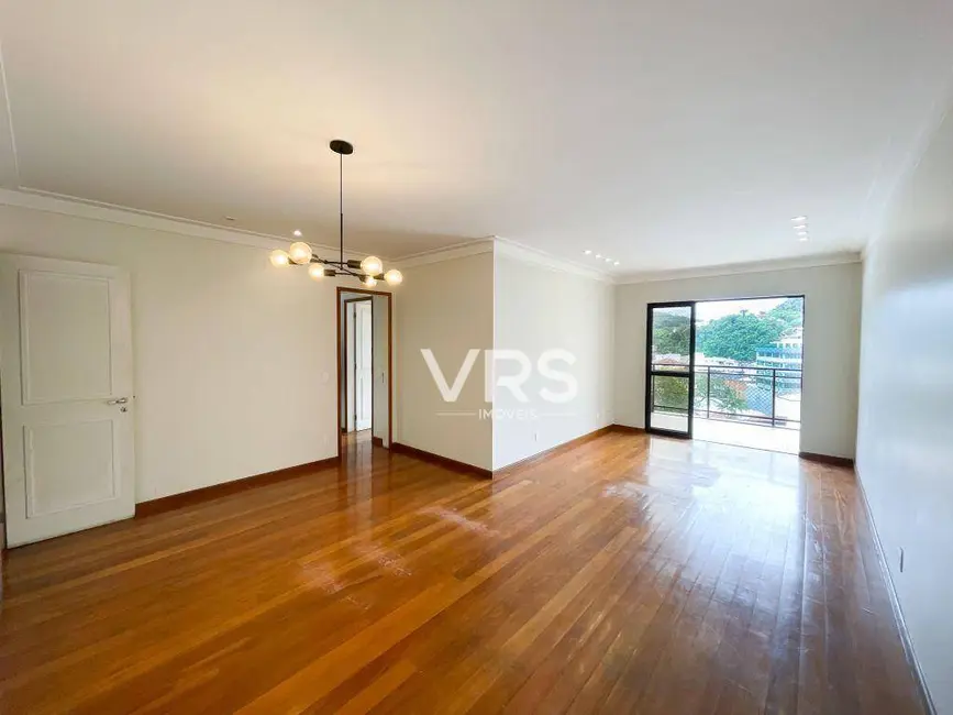 Foto 1 de Apartamento com 3 quartos à venda, 110m2 em Várzea, Teresopolis - RJ