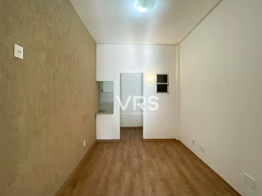Foto 3 de Apartamento com 1 quarto para alugar, 31m2 em Várzea, Teresopolis - RJ