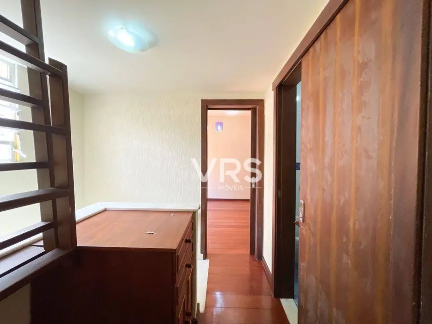 Foto 6 de Casa de Condomínio com 2 quartos para alugar, 17m2 em Alto, Teresopolis - RJ