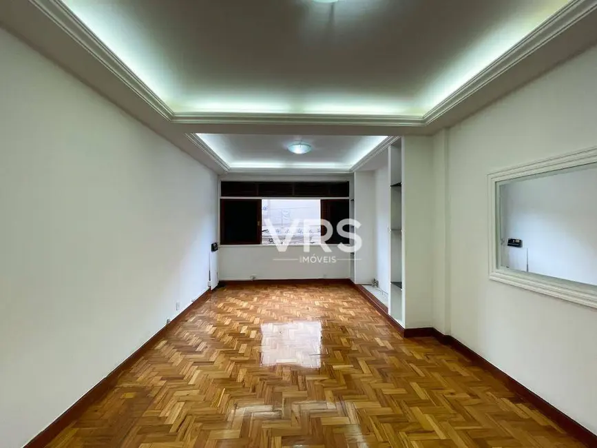 Foto 2 de Apartamento com 3 quartos para alugar, 97m2 em Várzea, Teresopolis - RJ