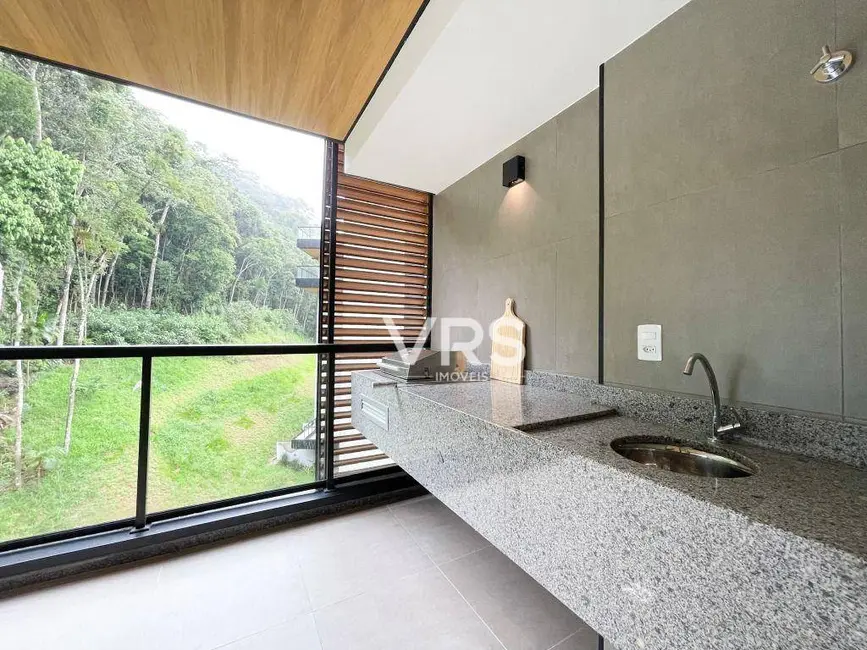 Foto 6 de Apartamento com 2 quartos para alugar, 65m2 em Alto, Teresopolis - RJ