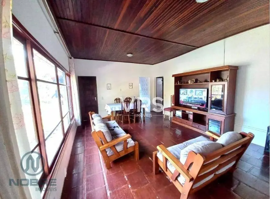 Foto 9 de Sítio / Rancho com 3 quartos à venda, 3784m2 em Pessegueiros, Teresopolis - RJ