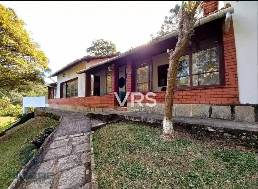 Foto 1 de Sítio / Rancho com 3 quartos à venda, 3784m2 em Pessegueiros, Teresopolis - RJ