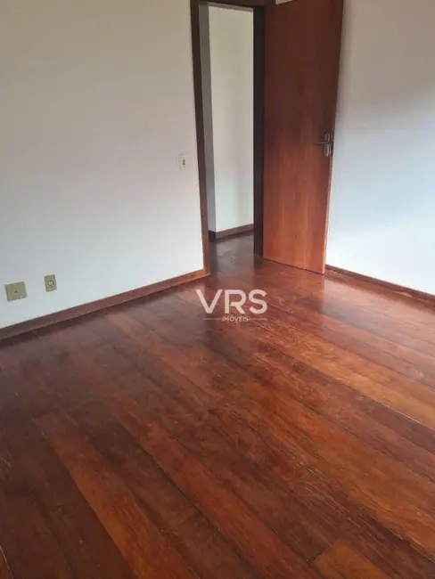 Apartamento com 1 quarto à venda, 39m2 em Santa Cecília, Teresopolis - RJ - imagem 4 Foto 4 de Apartamento com 1 quarto à venda, 39m2 em Santa Cecília, Teresopolis - RJ