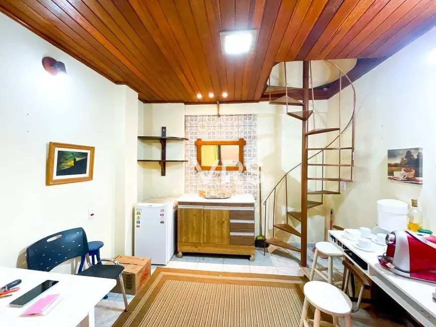 Foto 3 de Loja à venda, 10m2 em Alto, Teresopolis - RJ