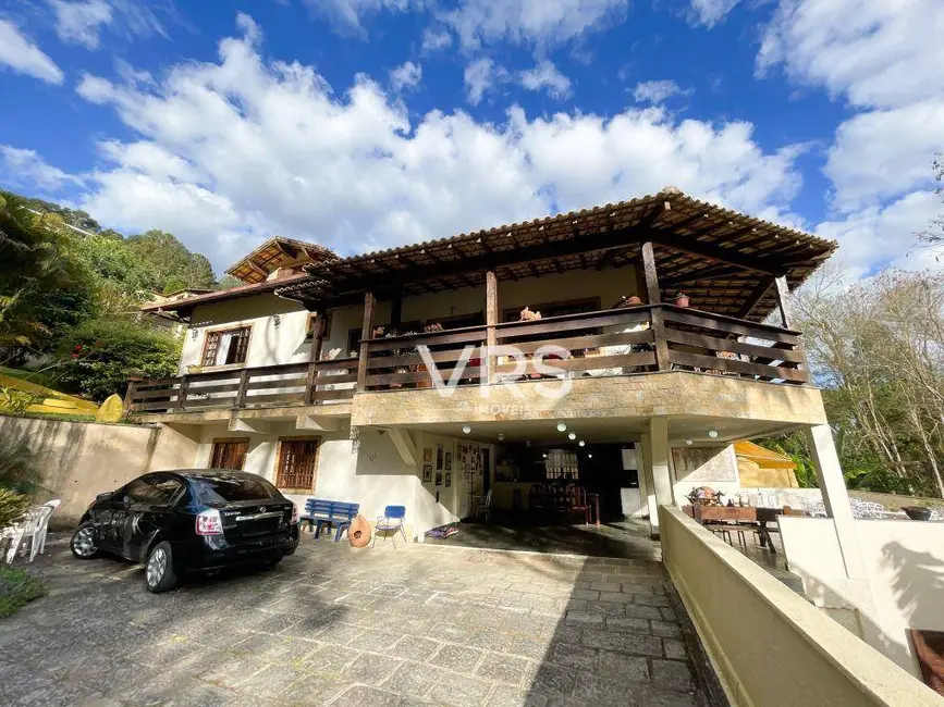 Casa com 3 quartos à venda, 1000m2 em Parque do Imbui, Teresopolis - RJ - imagem 1 Foto 1 de Casa com 3 quartos à venda, 1000m2 em Parque do Imbui, Teresopolis - RJ
