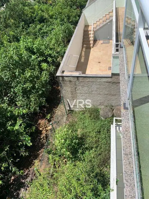 Casa de Condomínio com 4 quartos à venda, 141m2 em Iucas, Teresopolis - RJ - imagem 2 Foto 2 de Casa de Condomínio com 4 quartos à venda, 141m2 em Iucas, Teresopolis - RJ