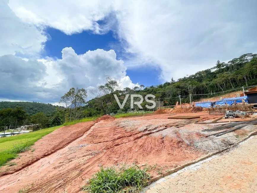 Foto 5 de Terreno / Lote à venda, 375m2 em Teresopolis - RJ