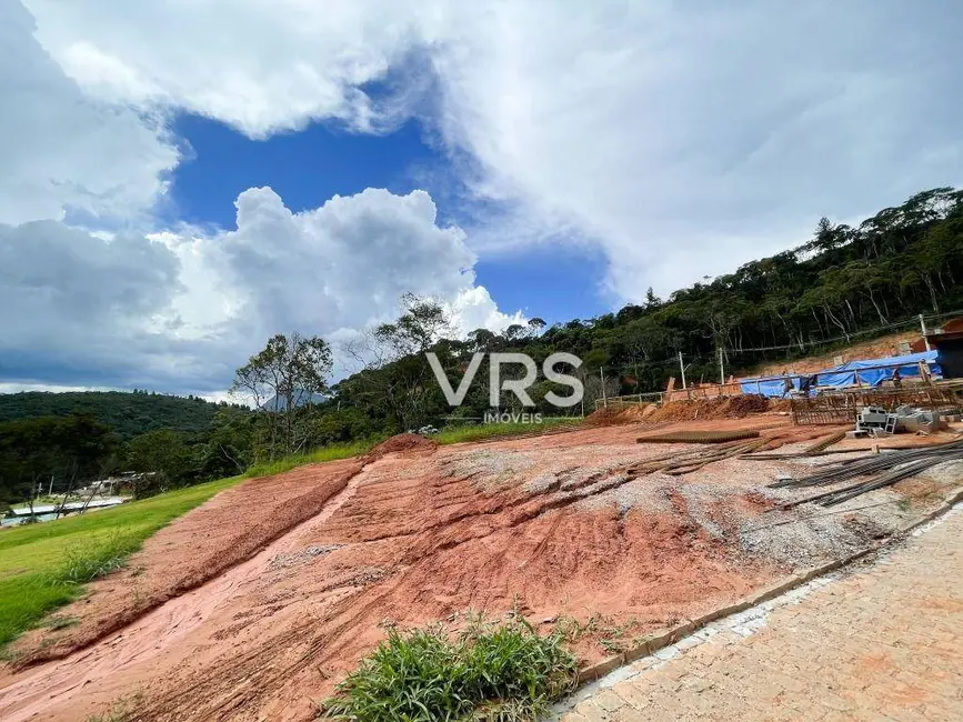 Foto 3 de Terreno / Lote à venda, 375m2 em Teresopolis - RJ