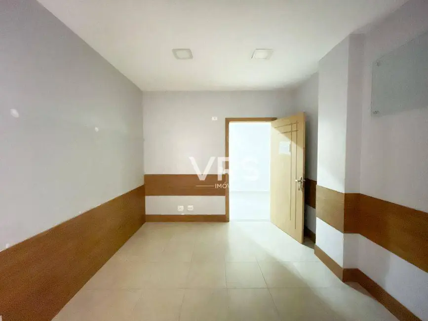 Foto 6 de Sala Comercial para alugar, 51m2 em Várzea, Teresopolis - RJ
