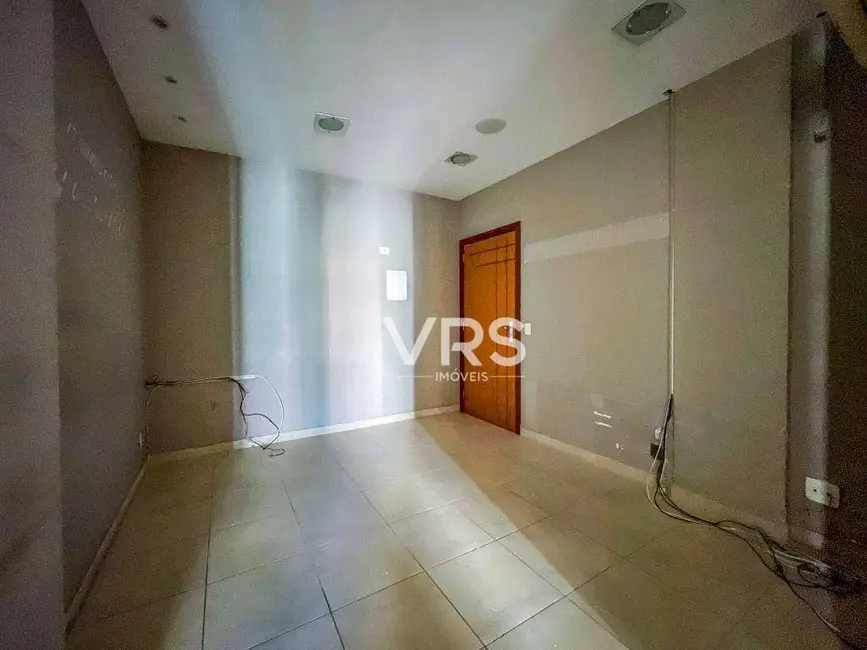 Foto 8 de Sala Comercial para alugar, 92m2 em Várzea, Teresopolis - RJ