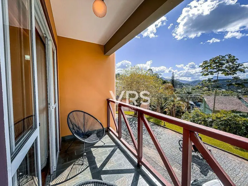 Casa de Condomínio com 3 quartos à venda, 200m2 em Bom Retiro, Teresopolis - RJ - imagem 6 Foto 6 de Casa de Condomínio com 3 quartos à venda, 200m2 em Bom Retiro, Teresopolis - RJ