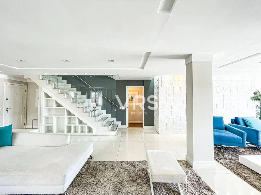 Foto 9 de Cobertura com 3 quartos para alugar, 505m2 em Agriões, Teresopolis - RJ