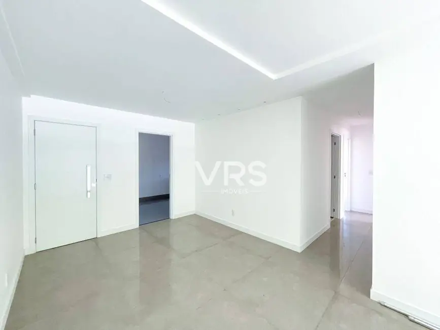 Apartamento com 3 quartos à venda, 105m2 em Agriões, Teresopolis - RJ - imagem 8 Foto 8 de Apartamento com 3 quartos à venda, 105m2 em Agriões, Teresopolis - RJ