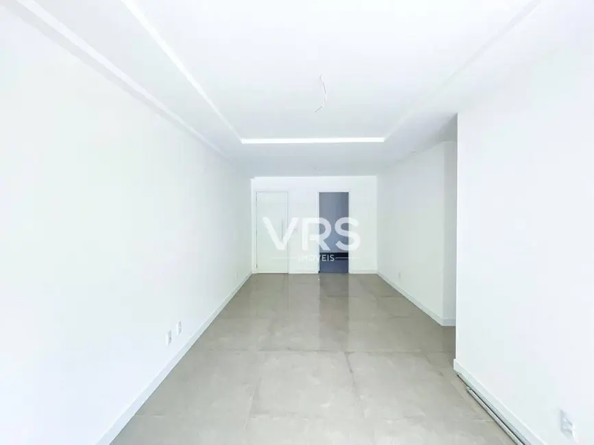 Apartamento com 3 quartos à venda, 105m2 em Agriões, Teresopolis - RJ - imagem 7 Foto 7 de Apartamento com 3 quartos à venda, 105m2 em Agriões, Teresopolis - RJ