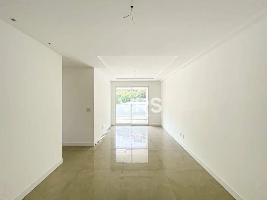 Apartamento com 3 quartos à venda, 105m2 em Agriões, Teresopolis - RJ - imagem 1 Foto 1 de Apartamento com 3 quartos à venda, 105m2 em Agriões, Teresopolis - RJ