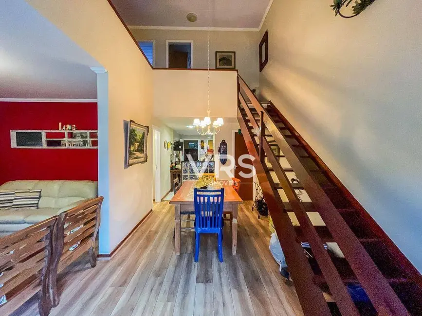 Foto 6 de Casa de Condomínio com 3 quartos à venda, 76m2 em Granja Guarani, Teresopolis - RJ
