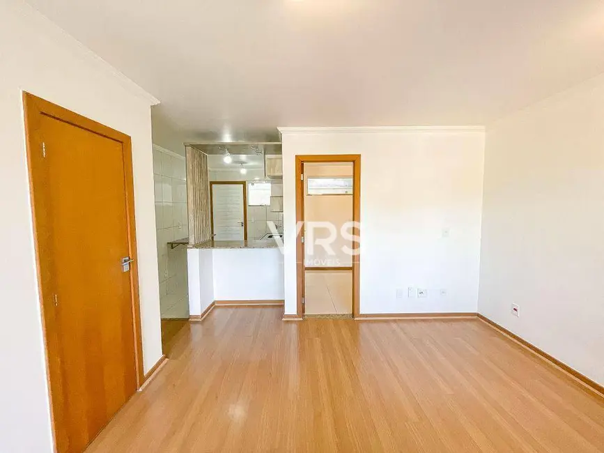 Casa de Condomínio com 2 quartos à venda, 90m2 em Granja Guarani, Teresopolis - RJ - imagem 4 Foto 4 de Casa de Condomínio com 2 quartos à venda, 90m2 em Granja Guarani, Teresopolis - RJ