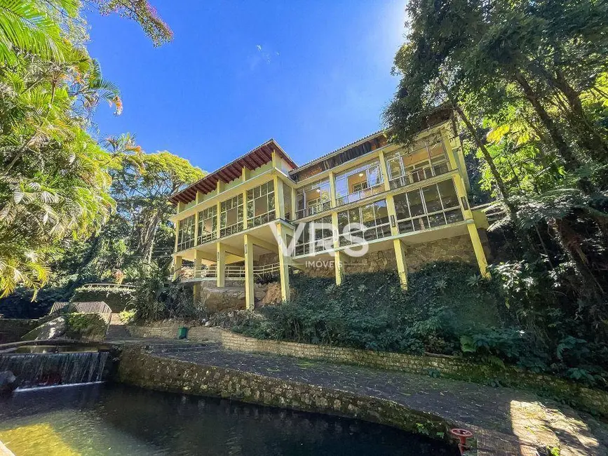 Foto 2 de Casa com 7 quartos à venda, 22000m2 em Cascata dos Amores, Teresopolis - RJ