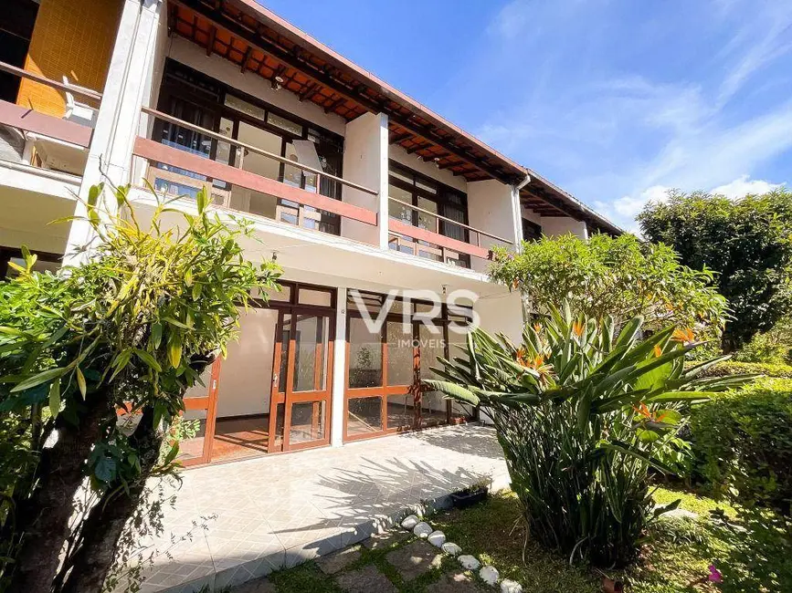 Foto 3 de Casa de Condomínio com 4 quartos à venda, 104m2 em Alto, Teresopolis - RJ
