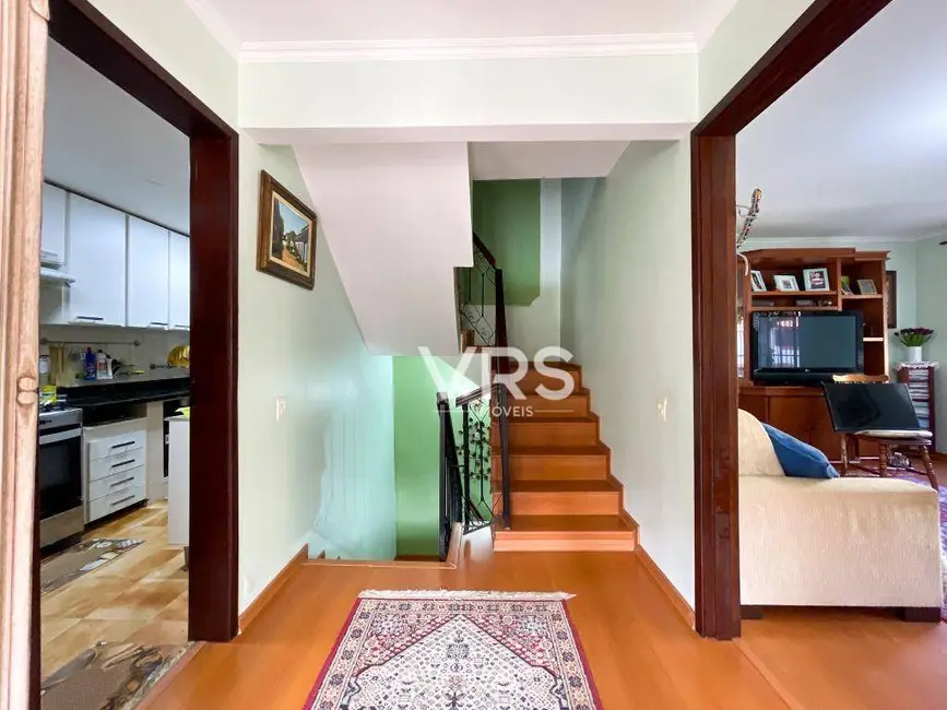 Foto 3 de Casa com 3 quartos à venda, 27800m2 em Cascata dos Amores, Teresopolis - RJ