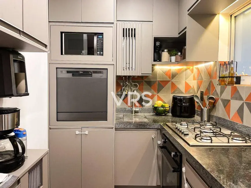 Foto 7 de Apartamento com 1 quarto à venda, 59m2 em Várzea, Teresopolis - RJ