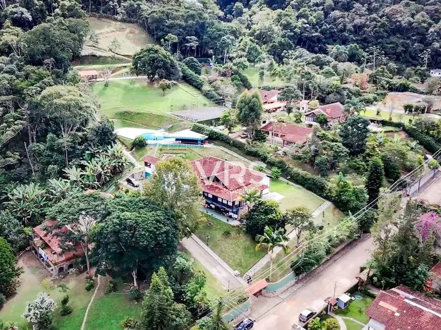 Foto 2 de Casa com 10 quartos à venda, 5640m2 em Albuquerque, Teresopolis - RJ