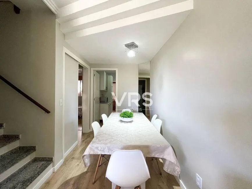 Casa de Condomínio com 3 quartos à venda, 50m2 em Taumaturgo, Teresopolis - RJ - imagem 6 Foto 6 de Casa de Condomínio com 3 quartos à venda, 50m2 em Taumaturgo, Teresopolis - RJ