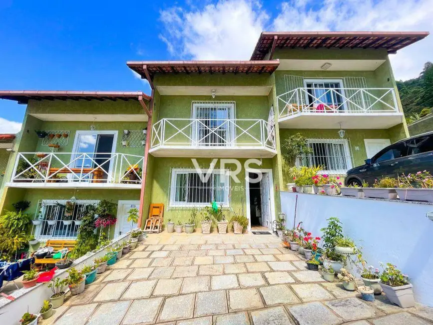 Casa de Condomínio com 3 quartos à venda, 50m2 em Taumaturgo, Teresopolis - RJ - imagem 3 Foto 3 de Casa de Condomínio com 3 quartos à venda, 50m2 em Taumaturgo, Teresopolis - RJ