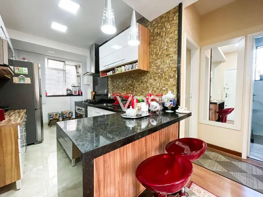 Apartamento com 2 quartos à venda, 58m2 em Alto, Teresopolis - RJ - imagem 9 Foto 9 de Apartamento com 2 quartos à venda, 58m2 em Alto, Teresopolis - RJ
