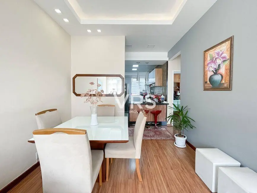 Apartamento com 2 quartos à venda, 58m2 em Alto, Teresopolis - RJ - imagem 7 Foto 7 de Apartamento com 2 quartos à venda, 58m2 em Alto, Teresopolis - RJ