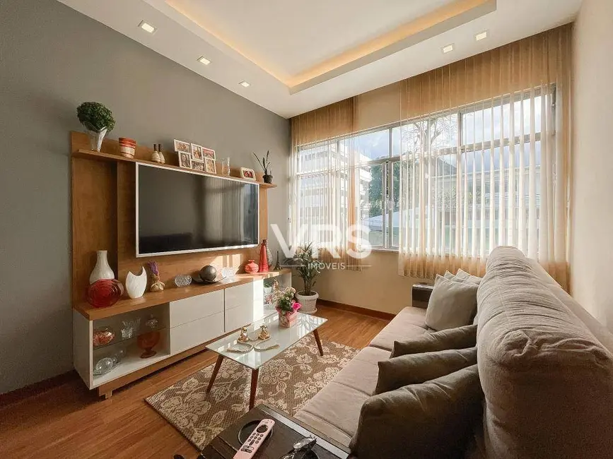 Apartamento com 2 quartos à venda, 58m2 em Alto, Teresopolis - RJ - imagem 4 Foto 4 de Apartamento com 2 quartos à venda, 58m2 em Alto, Teresopolis - RJ