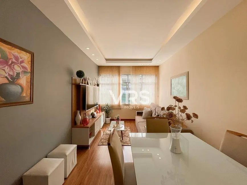 Apartamento com 2 quartos à venda, 58m2 em Alto, Teresopolis - RJ - imagem 2 Foto 2 de Apartamento com 2 quartos à venda, 58m2 em Alto, Teresopolis - RJ
